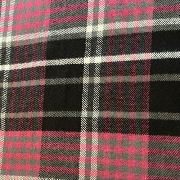 Italy design Cashmere Feel Plaid Scarf W/ Fringe Tassel Detail— like new!! - Picture 5 of 7